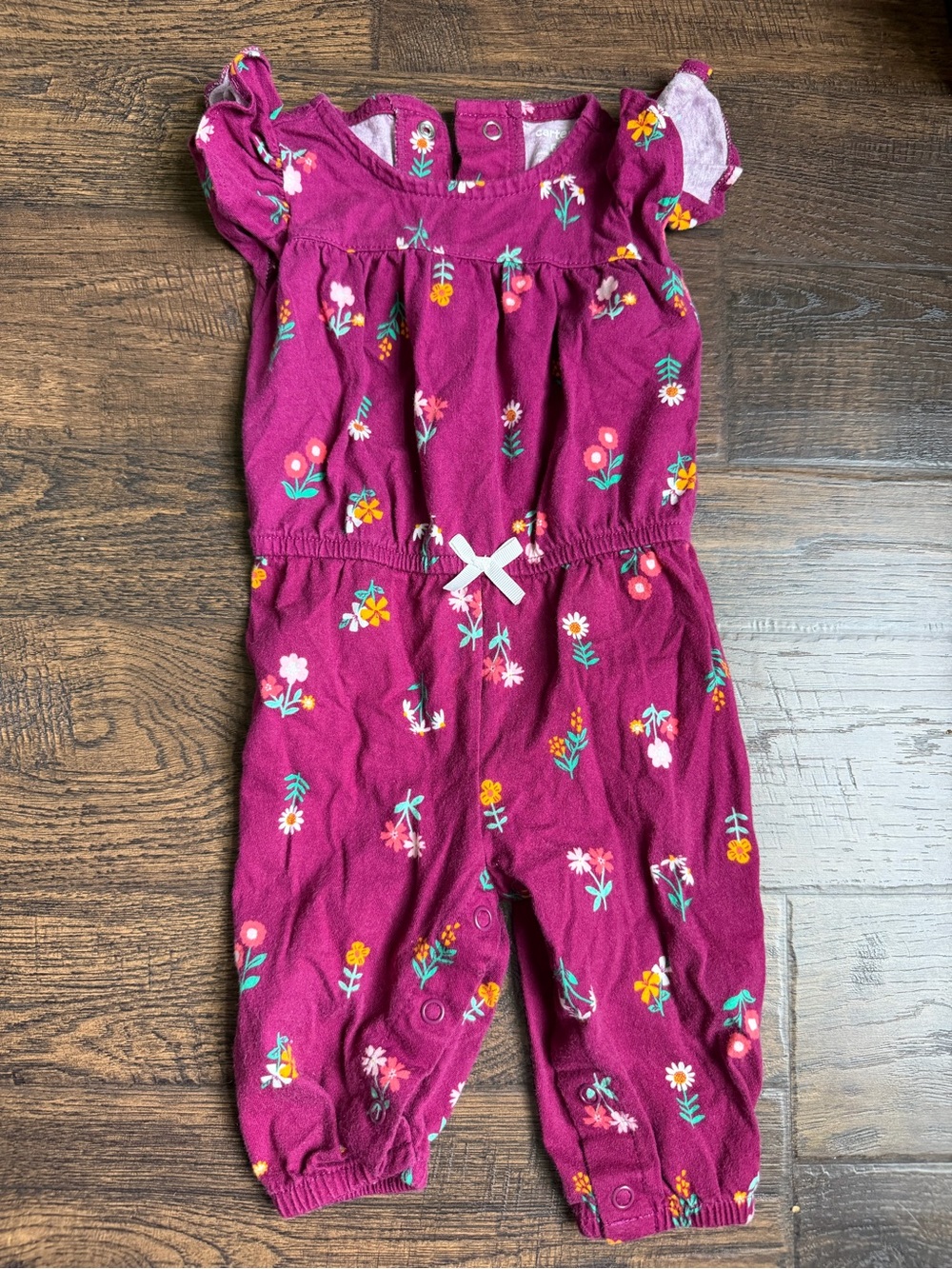 Carter’s 6 month floral romper